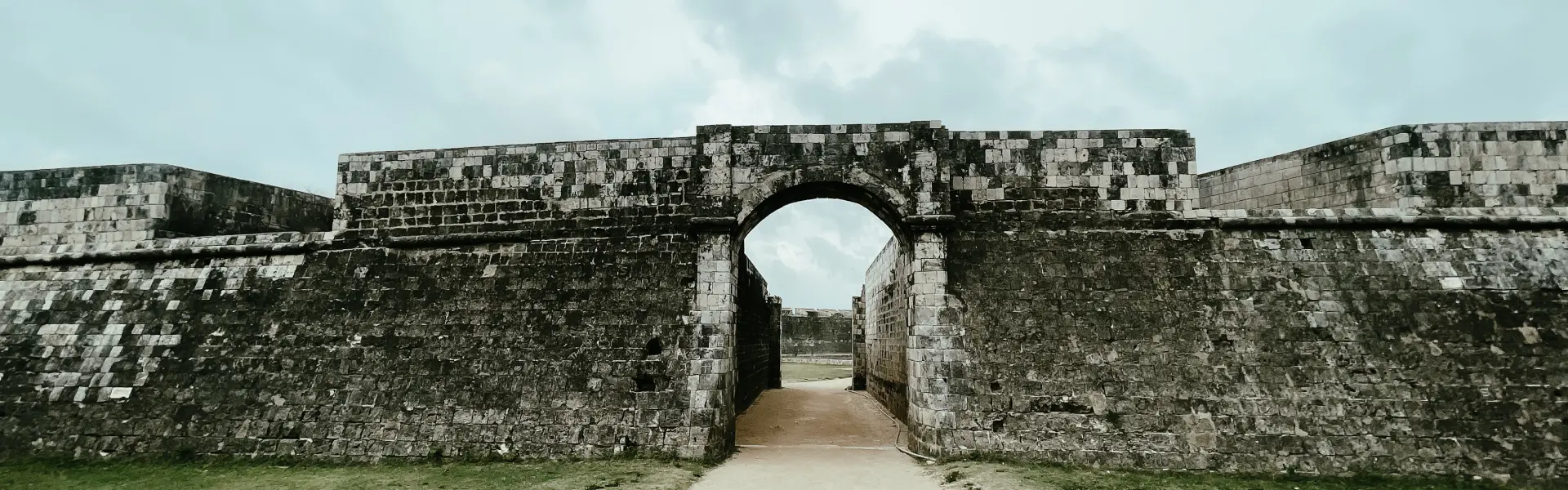 A Native's Perspective of Jaffna Fort