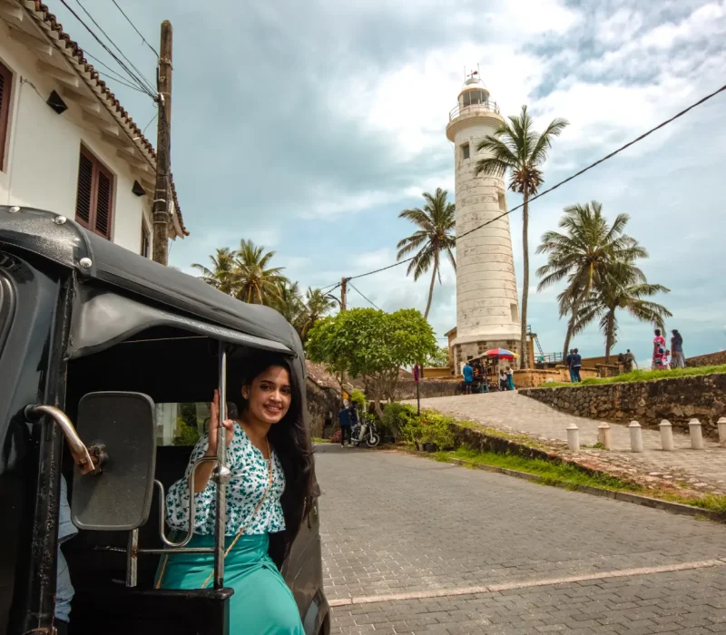 explore-the-ancient-city-of-galle-by-tuk-tuk-05