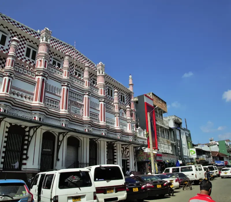 kandy-temple-and-city-header-mobile