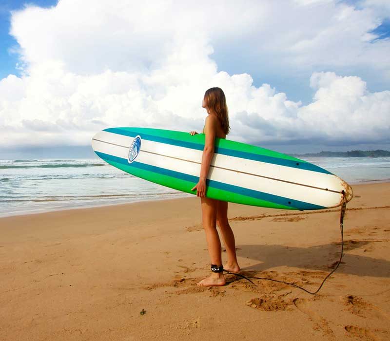 surfing-weligama-m